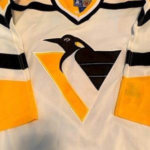 Starter Penguins Jersey size S-M